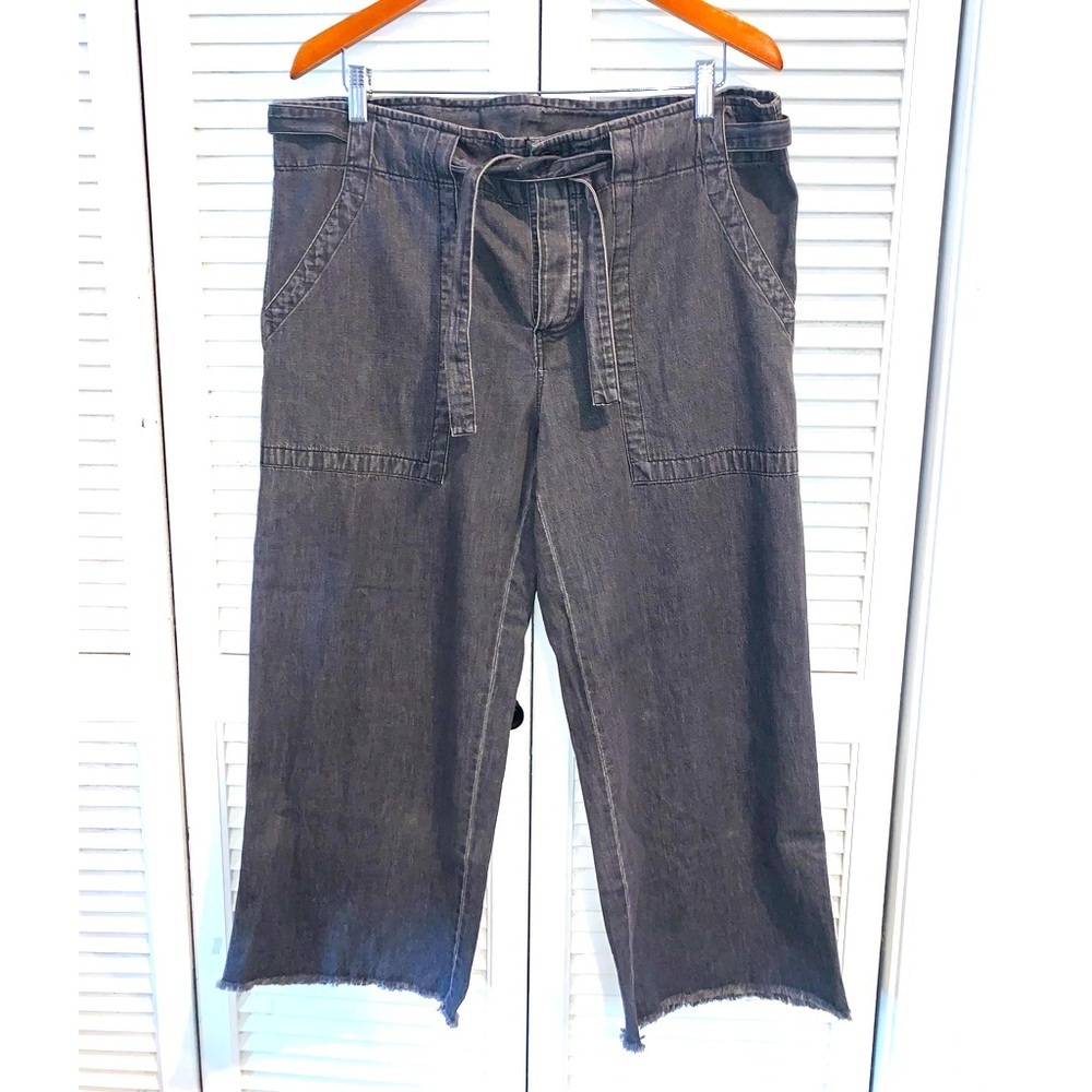 Ulla Johnson faded black cropped jeans with raw hem and belt size 8